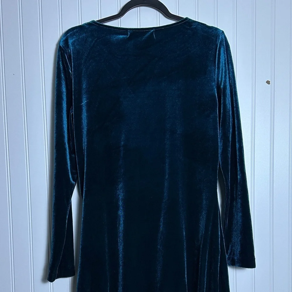 Elodie Deep Blue Velvet Long Sleeve Dress Sz L V Neck Velvet Party Cocktail - Picture 9 of 13